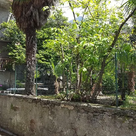 Appartamento La Camelia Dervio